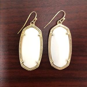 Kendra Scott Elle Earrings